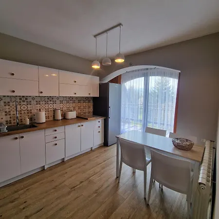 Florynka Δωμάτια σε οικογενειακή κατοικία